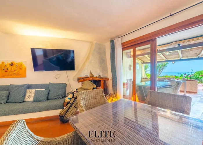 Sul Golfo Del Pevero Con Accesso A Mare Villa *