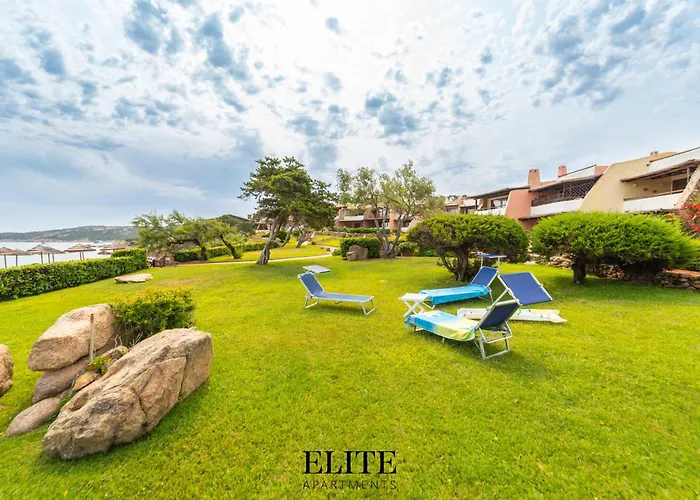 Sul Golfo Del Pevero Con Accesso A Mare Villa