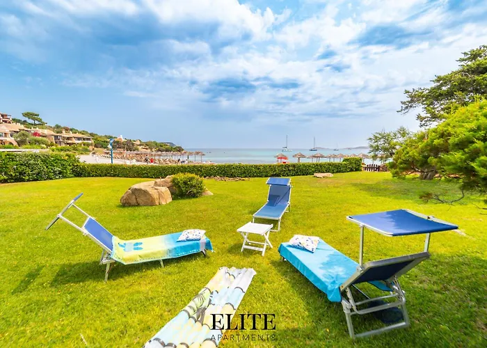 Sul Golfo Del Pevero Con Accesso A Mare ヴィラ